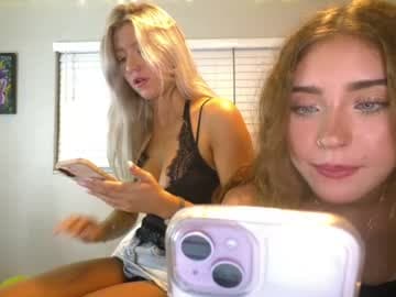 come hang with me! #new #18 #petite